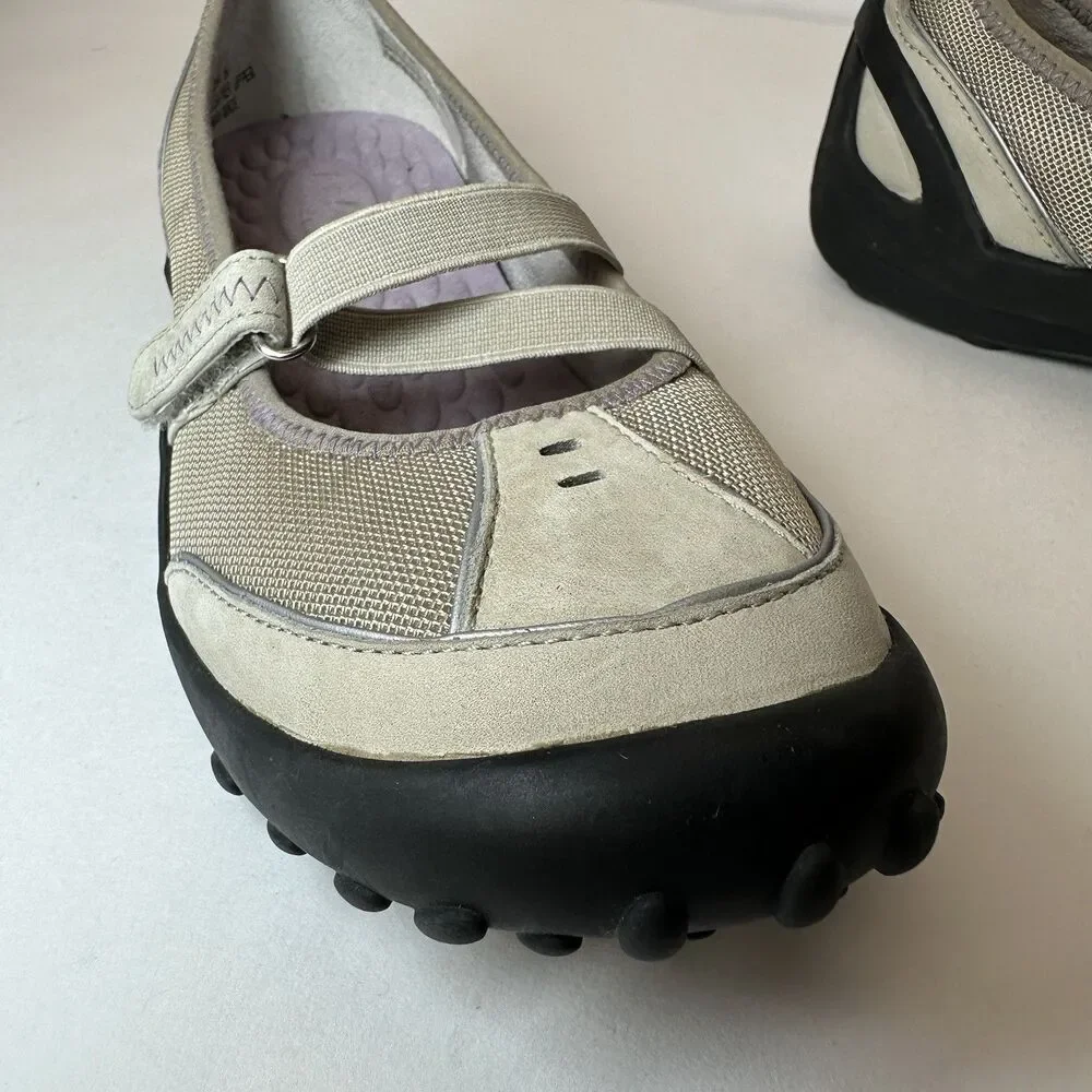 Clarks Privo Mary Jane Beige with  Rubber Sole Comfort Walking Shoe Sz: 7M - Picture 3 of 13